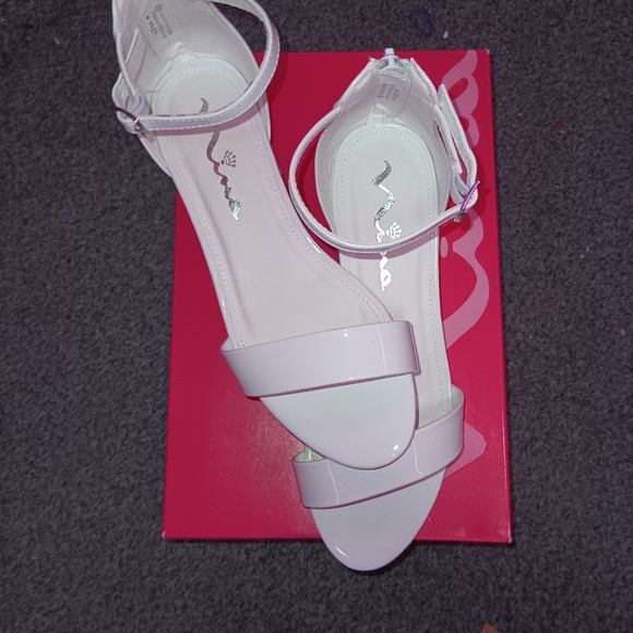 Hidi White open-toed Heels | Size 3 Brand New - Picture 3 of 6